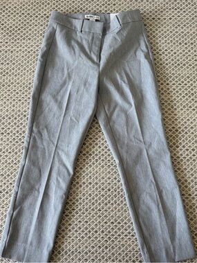 WHITE HOUSE BLACK MARKET- women’s Tailored Light Gray Dress Pants